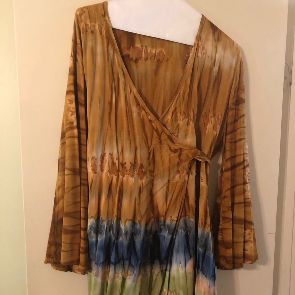 Wrap can be used as a dress or a top